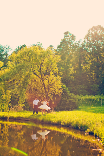 Bluegrass Wedding Music on Jon   S Swoonworthy Soiree   Hi Fi Weddings   Your Wedding  Your Music